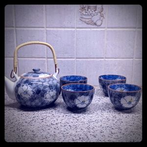 5 piece Tea Set